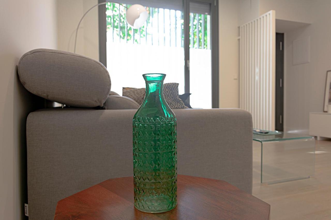 Apartamento De Dos Dormitorios En Triana Sevilla Exteriér fotografie