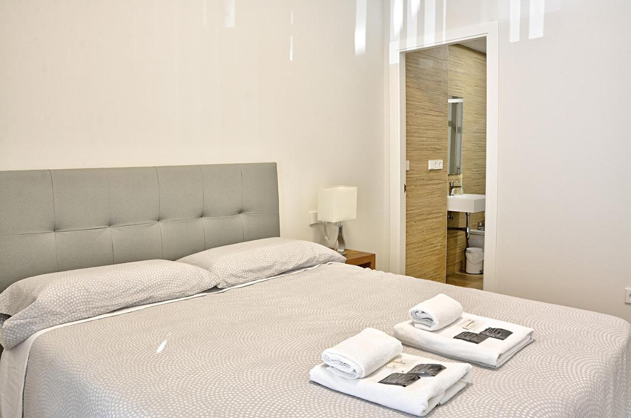 Apartamento De Dos Dormitorios En Triana Sevilla Exteriér fotografie